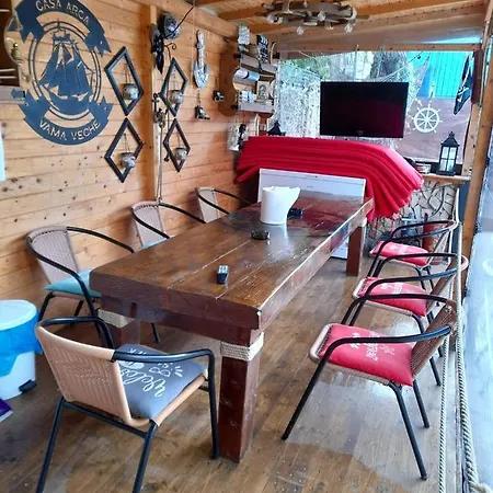 Casa Arca Gazde/Camere de închiriat Vama Veche